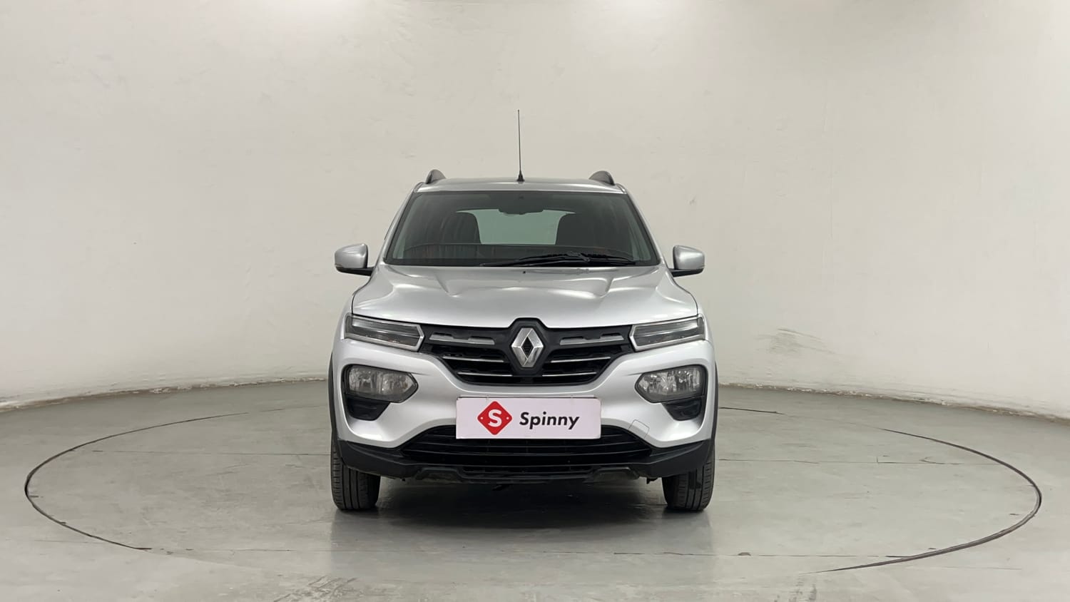 Used 2023 Renault Kwid RXT 1.0 Petrol Manual exterior FRONT VIEW