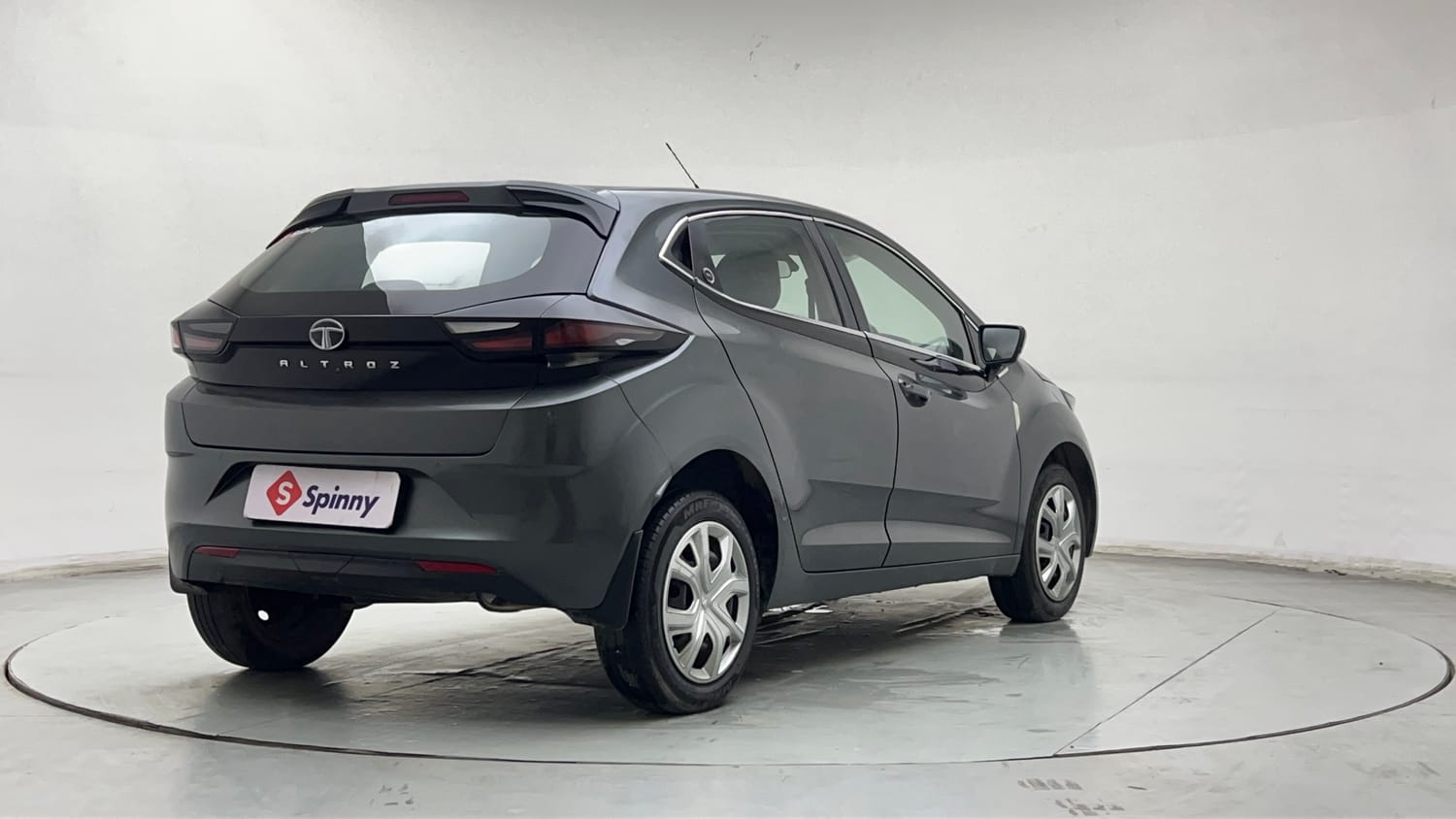 Used 2023 Tata Altroz XT Petrol Petrol Manual exterior RIGHT REAR CORNER VIEW
