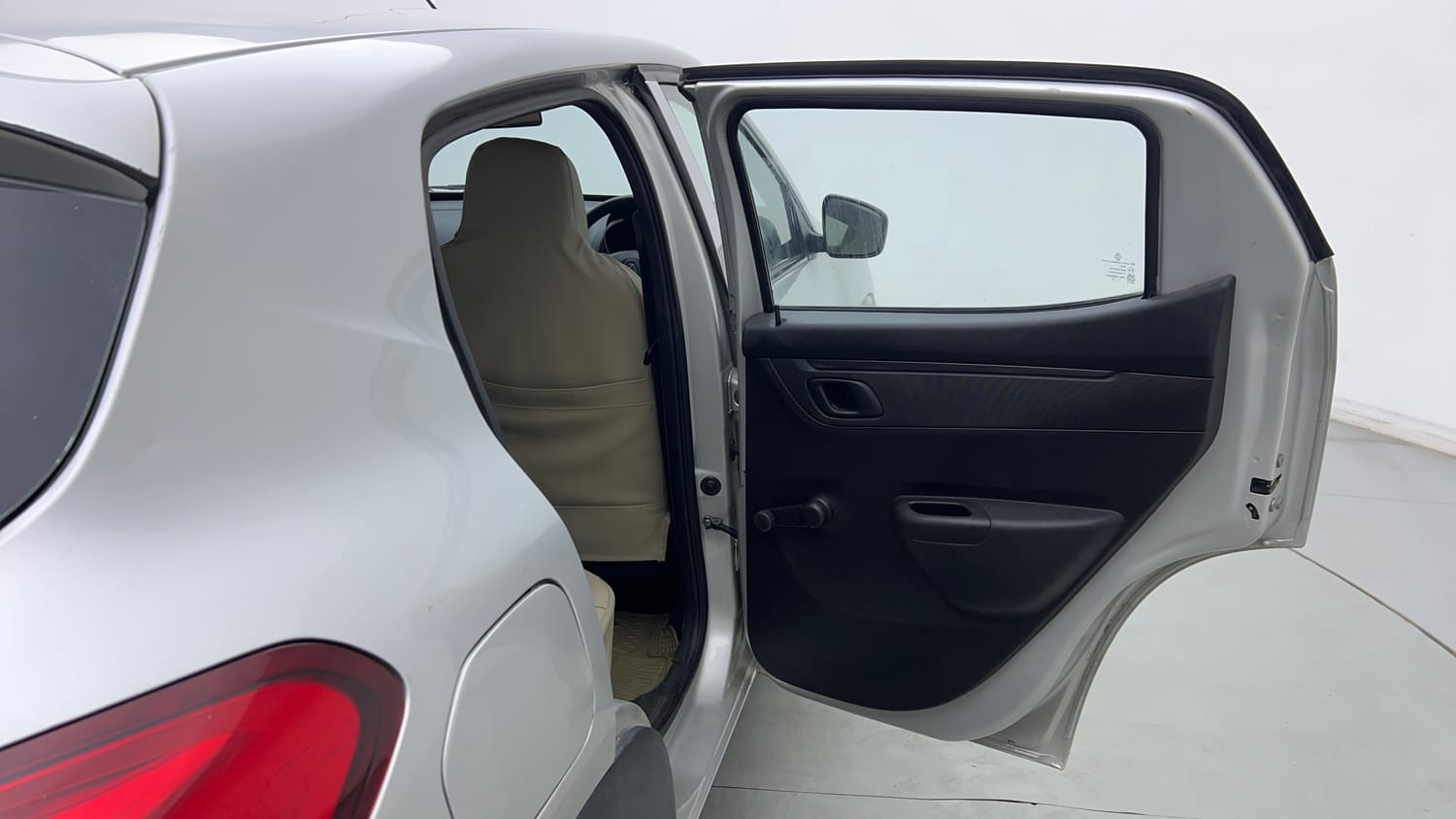 Used 2018 Renault Kwid RXE Petrol Manual interior RIGHT REAR DOOR OPEN VIEW