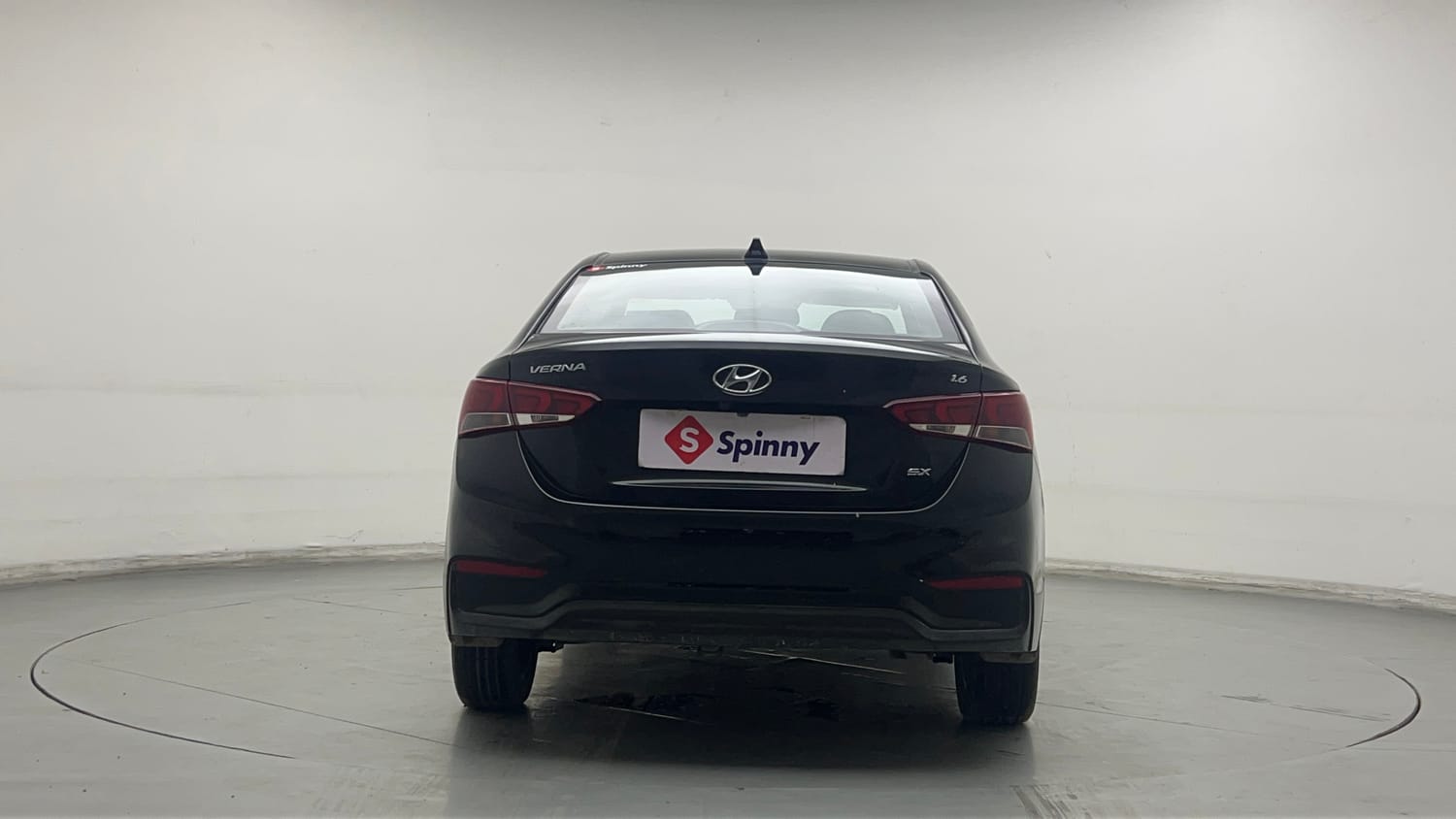 Used 2019 Hyundai Verna SX (O) 1.6 VTVT AT Petrol Automatic exterior BACK VIEW