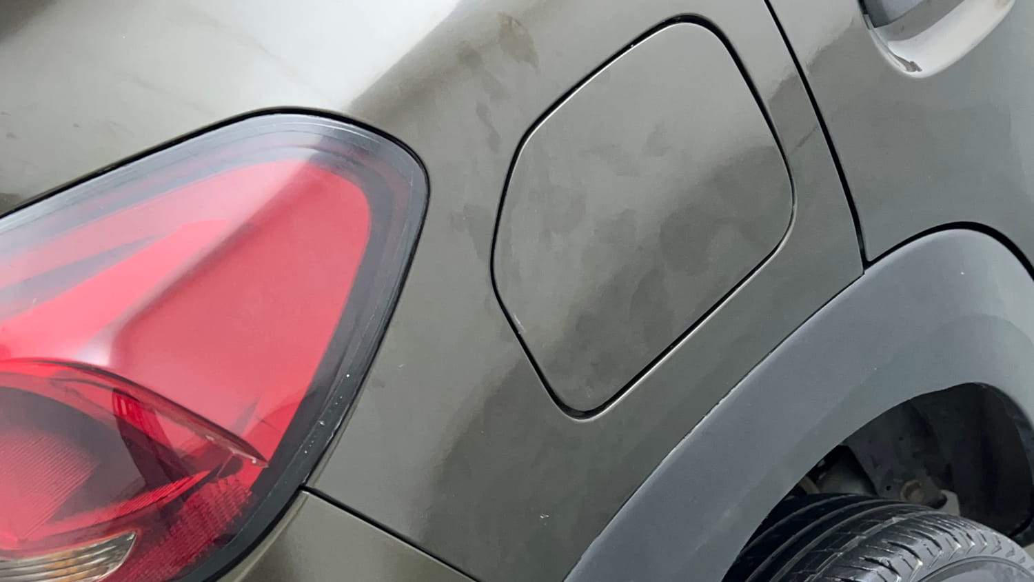 Used 2020 Renault Kwid RXL Petrol Manual dents MINOR SCRATCH