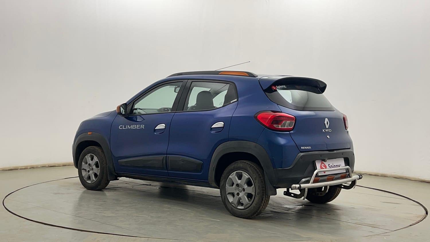 Used 2017 Renault Kwid CLIMBER 1.0 Petrol Manual exterior LEFT REAR CORNER VIEW