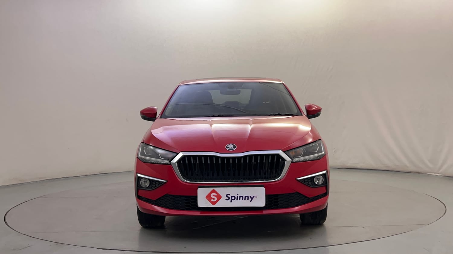 Used 2025 Skoda Slavia Prestige 1.0L TSI MT Petrol Manual exterior FRONT VIEW