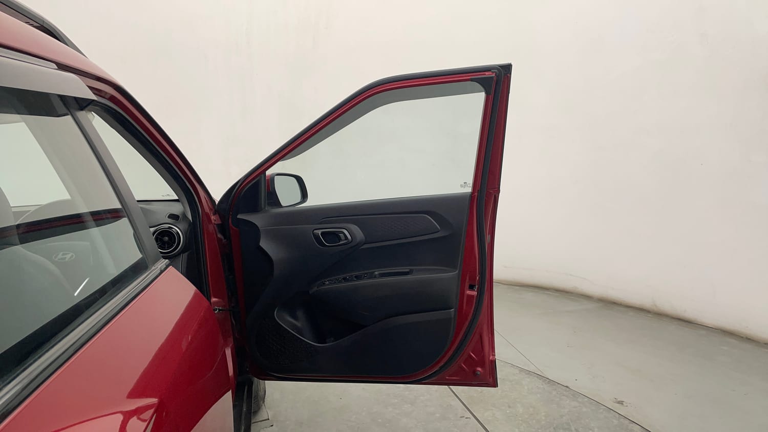 Used 2024 Hyundai Exter SX (O) 1.2 AMT Petrol Automatic interior RIGHT FRONT DOOR OPEN VIEW