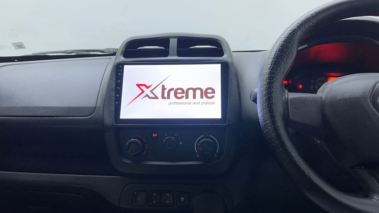 Used 2020 Renault Kwid RXL Petrol Manual interior MUSIC SYSTEM & AC CONTROL VIEW