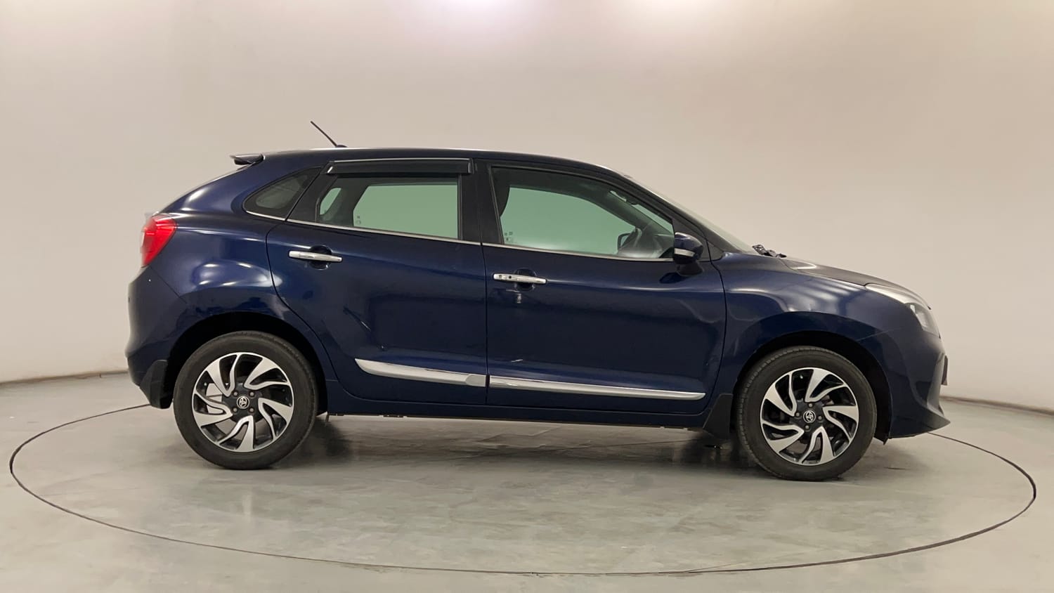 Used 2019 Toyota Glanza V Petrol Manual exterior RIGHT SIDE VIEW