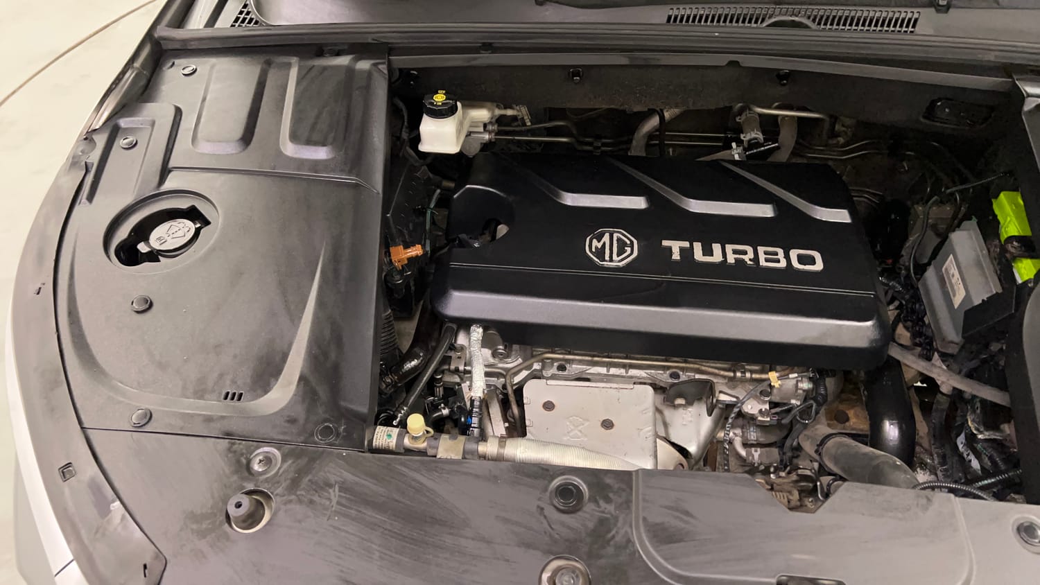 Used 2020 MG Motors Hector Sharp 1.5 DCT Petrol Petrol Automatic engine ENGINE RIGHT SIDE VIEW