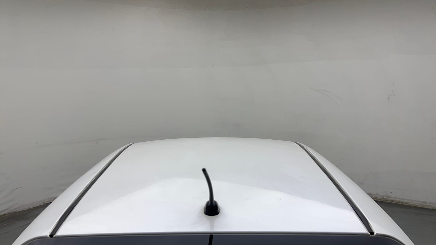 Used 2015 Honda Amaze 1.2 S i-VTEC Petrol Manual exterior EXTERIOR ROOF VIEW
