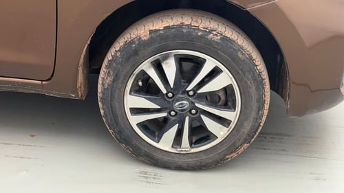 Used 2019 Datsun Go Plus T(O) Petrol Manual tyres RIGHT FRONT TYRE RIM VIEW