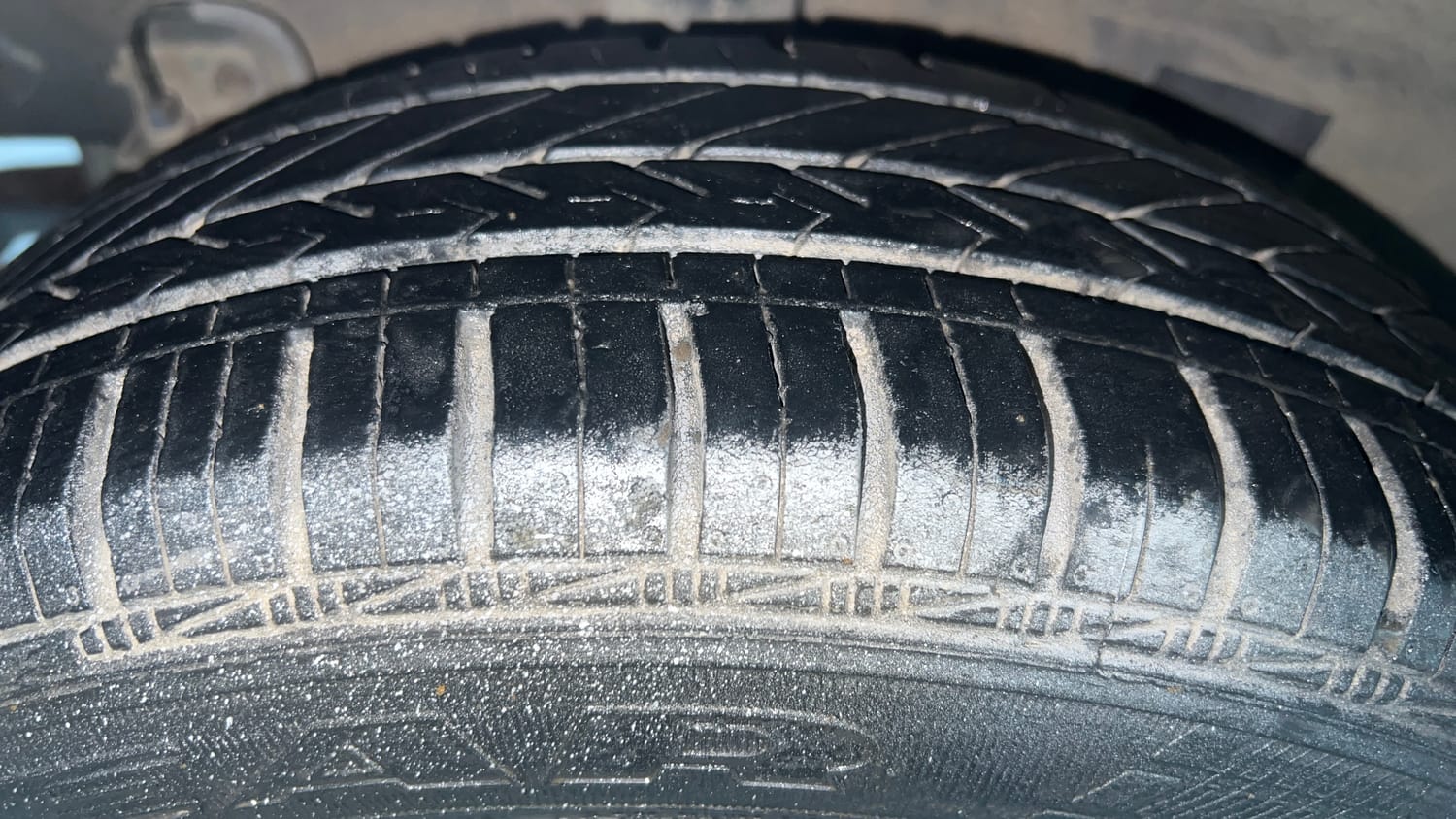 Used 2018 Hyundai Grand i10 Magna 1.2 Kappa VTVT Petrol Manual tyres RIGHT REAR TYRE TREAD VIEW