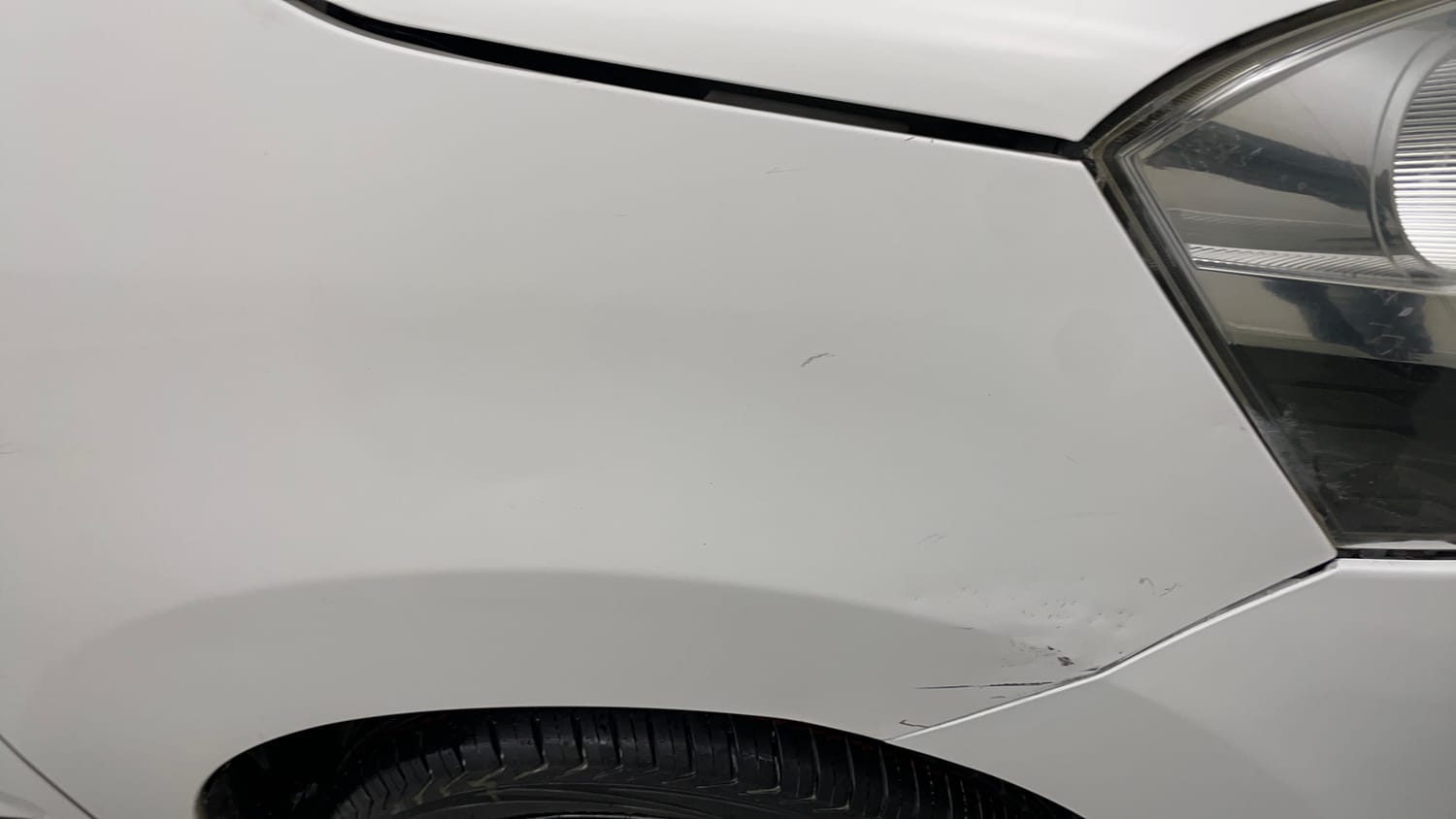 Used 2018 Maruti Suzuki Wagon R 1.0 VXI AMT Petrol Automatic dents MINOR SCRATCH