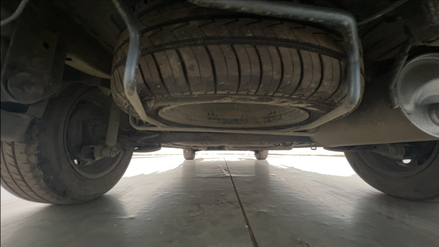Used 2013 Maruti Suzuki Ertiga Vxi Petrol Manual tyres SPARE TYRE VIEW