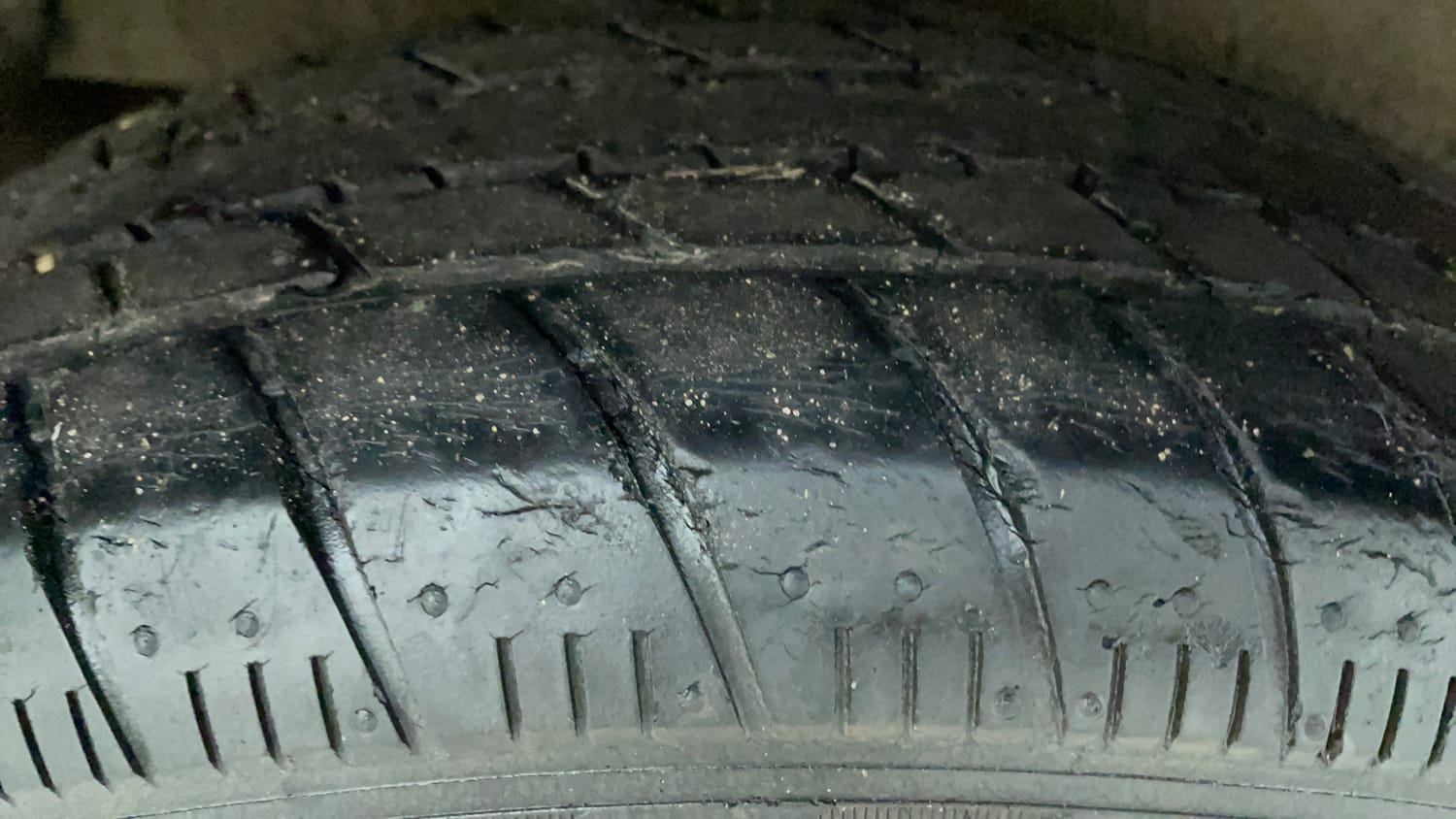 Used 2017 Maruti Suzuki Celerio VXi Petrol Manual tyres RIGHT REAR TYRE TREAD VIEW