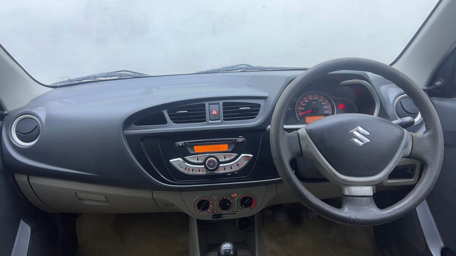 Used 2015 Maruti Suzuki Alto K10 VXi Petrol Manual interior DASHBOARD VIEW