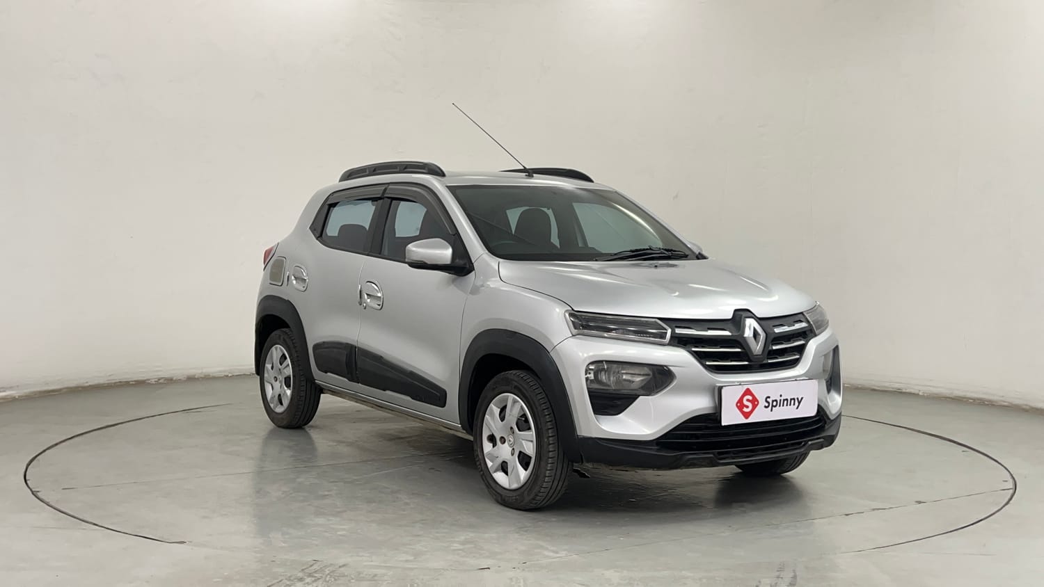 Used 2023 Renault Kwid RXT 1.0 Petrol Manual exterior RIGHT FRONT CORNER VIEW