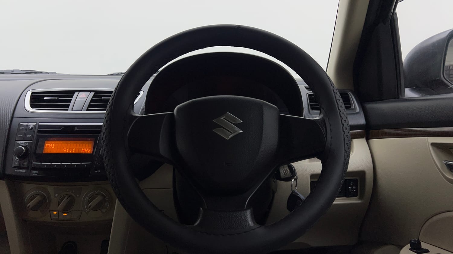 Used 2015 Maruti Suzuki Swift Dzire VXI Petrol Manual interior STEERING VIEW