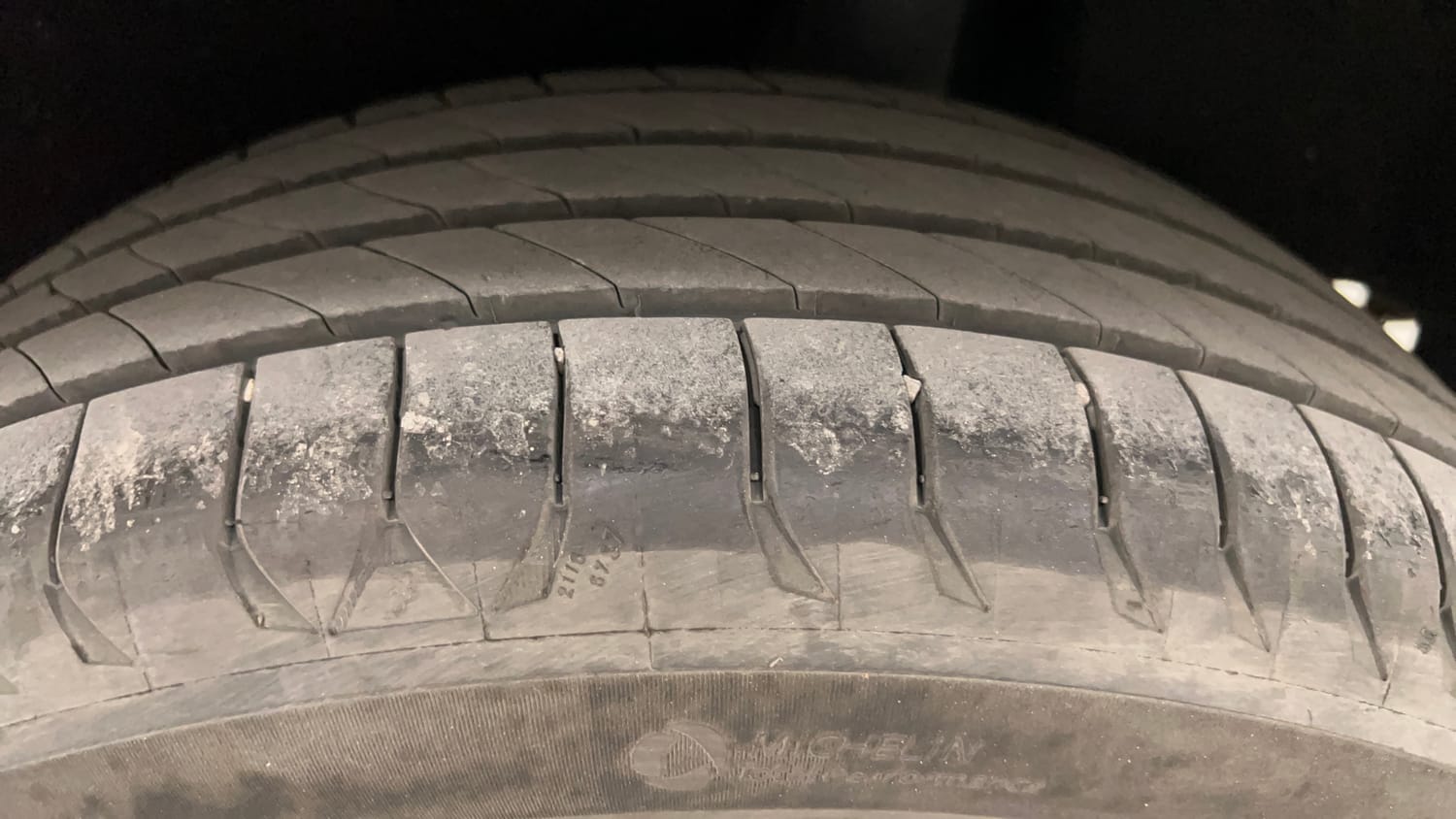 Used 2019 Toyota Glanza V Petrol Manual tyres LEFT REAR TYRE TREAD VIEW
