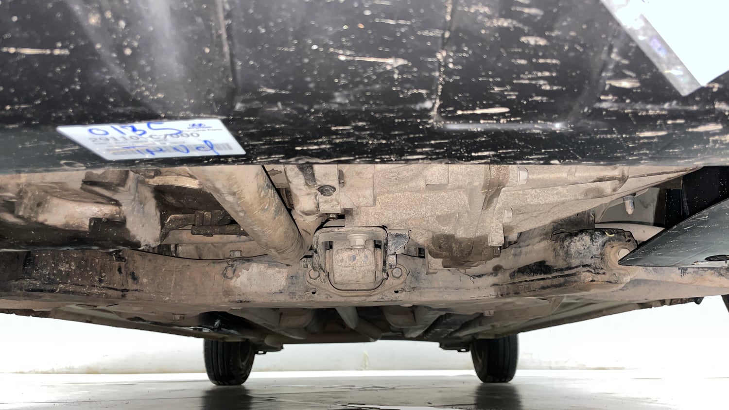Used 2017 Hyundai Elite i20 Sportz 1.4 CRDI Diesel Manual extra FRONT LEFT UNDERBODY VIEW