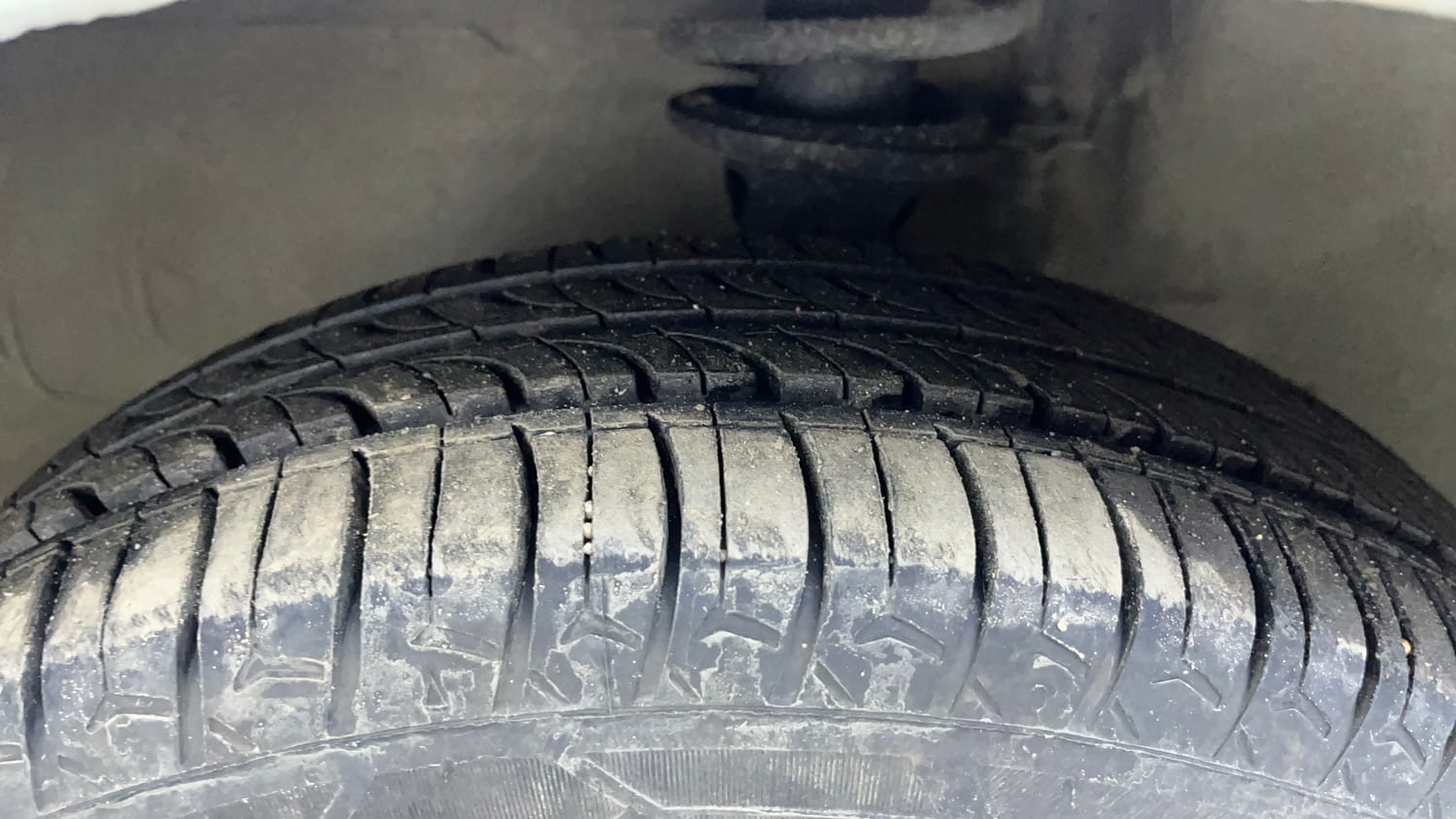 Used 2018 Maruti Suzuki Alto K10 VXi Petrol Manual tyres LEFT FRONT TYRE TREAD VIEW