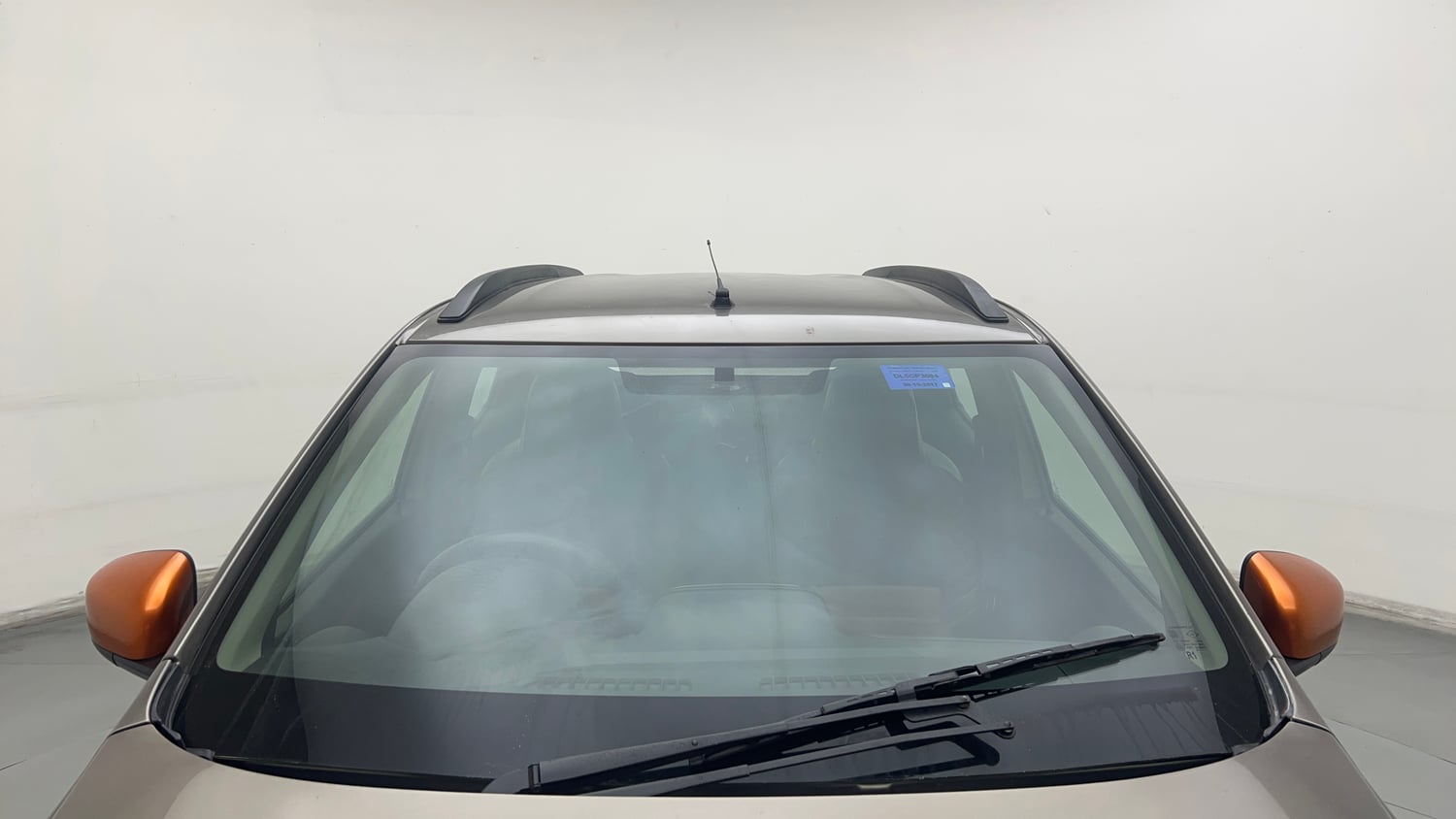 Used 2017 Renault Kwid CLIMBER 1.0 AMT Petrol Automatic exterior FRONT WINDSHIELD VIEW