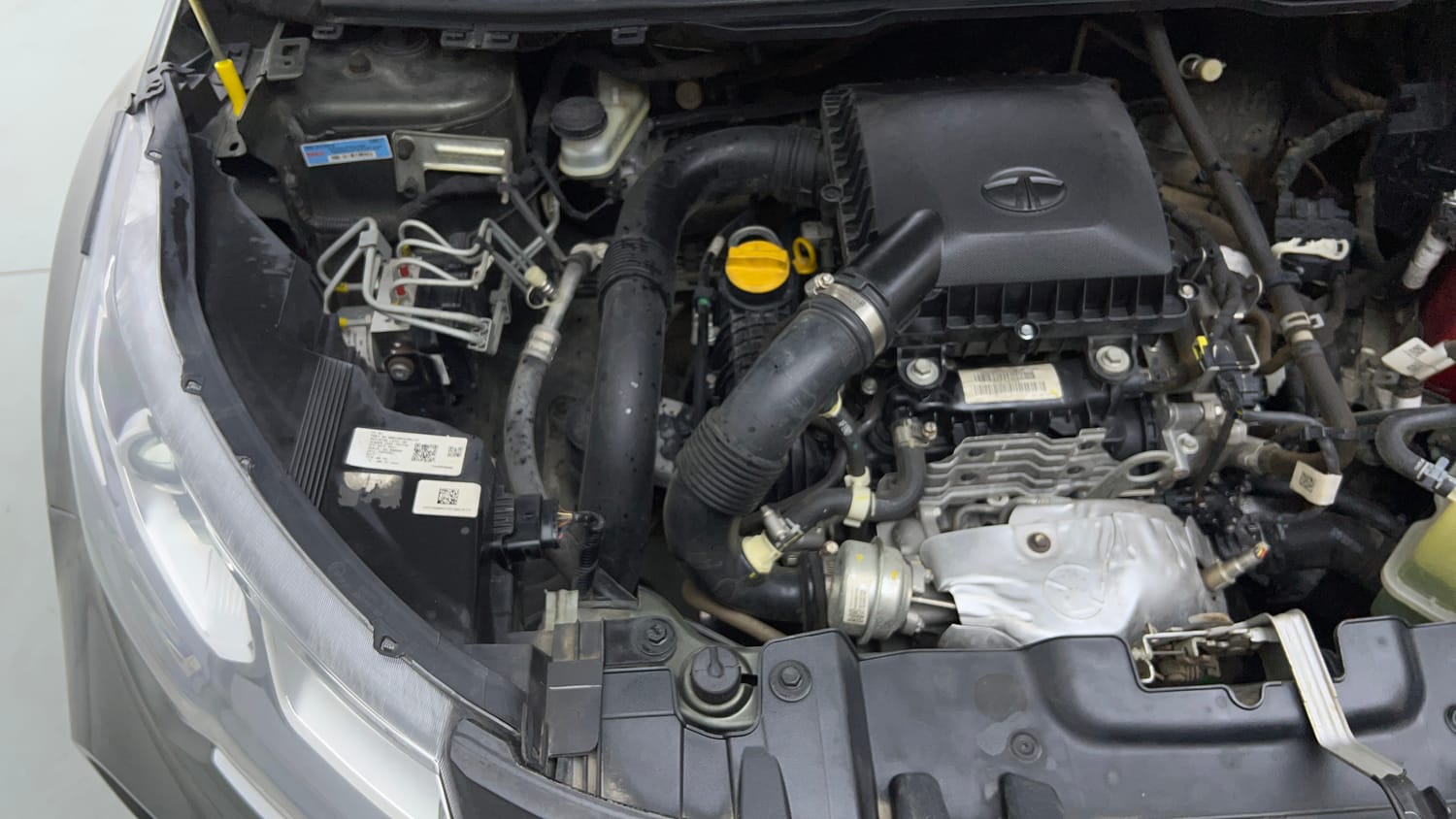 Used 2021 Tata Nexon XZ Plus Petrol Manual engine ENGINE RIGHT SIDE VIEW