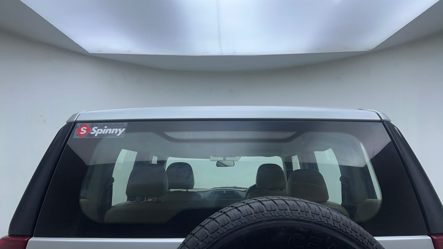 Used 2016 Mahindra TUV300 T4 Plus Diesel Manual exterior BACK WINDSHIELD VIEW