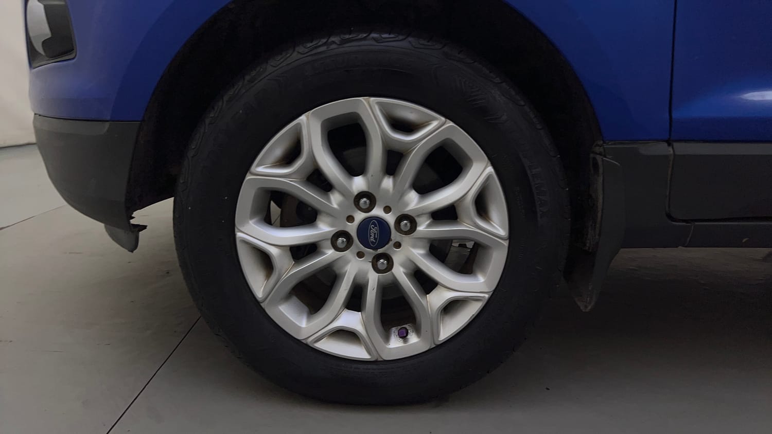 Used 2016 Ford EcoSport Titanium+ 1.5L TDCi Diesel Manual tyres LEFT FRONT TYRE RIM VIEW