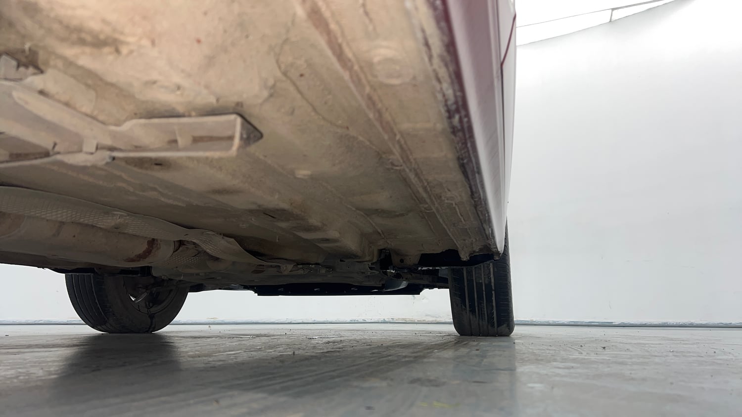 Used 2023 Volkswagen Virtus Topline 1.0 TSI MT Petrol Manual extra REAR RIGHT UNDERBODY VIEW