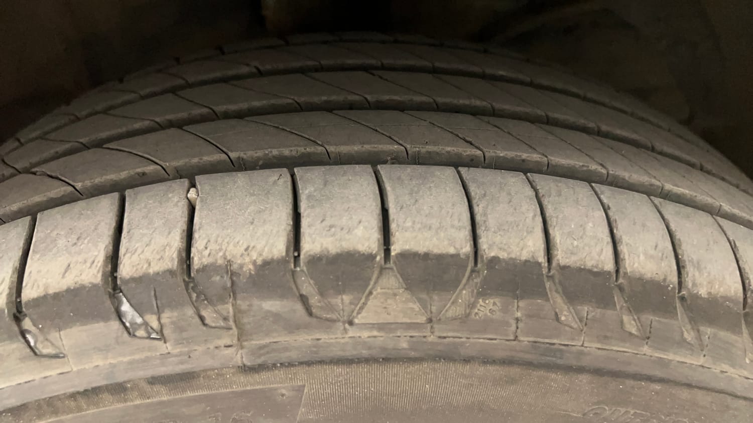 Used 2019 Toyota Glanza V Petrol Manual tyres RIGHT FRONT TYRE TREAD VIEW