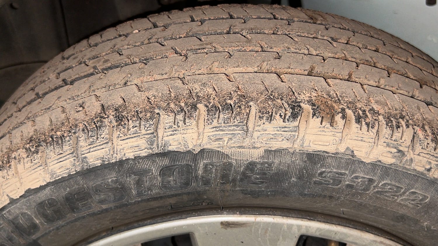 Used 2014 Maruti Suzuki Alto K10 VXi Petrol Manual tyres LEFT REAR TYRE TREAD VIEW