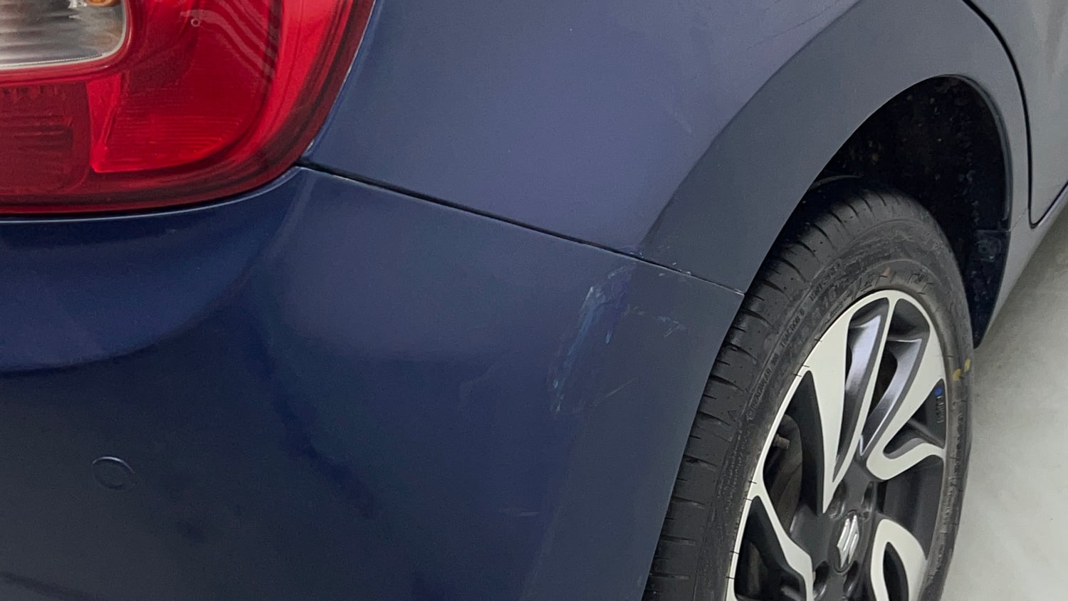 Used 2019 Maruti Suzuki Baleno Zeta Petrol Manual dents MINOR SCRATCH