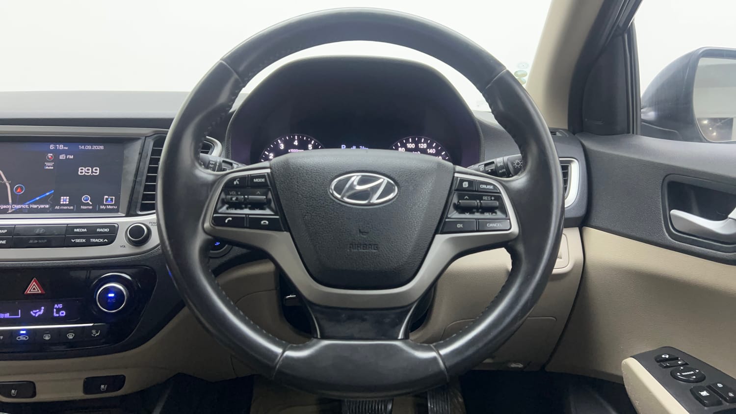 Used 2019 Hyundai Verna SX (O) 1.6 VTVT AT Petrol Automatic interior STEERING VIEW