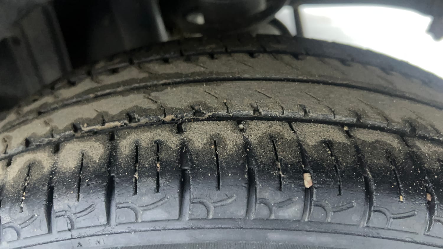 Used 2015 Maruti Suzuki Alto K10 VXi Petrol Manual tyres LEFT REAR TYRE TREAD VIEW