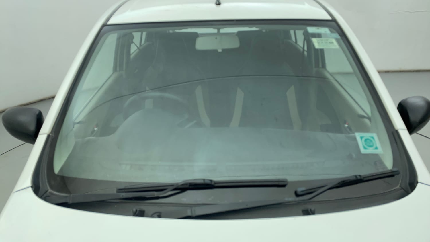 Used 2017 Maruti Suzuki Celerio VXi Petrol Manual exterior FRONT WINDSHIELD VIEW