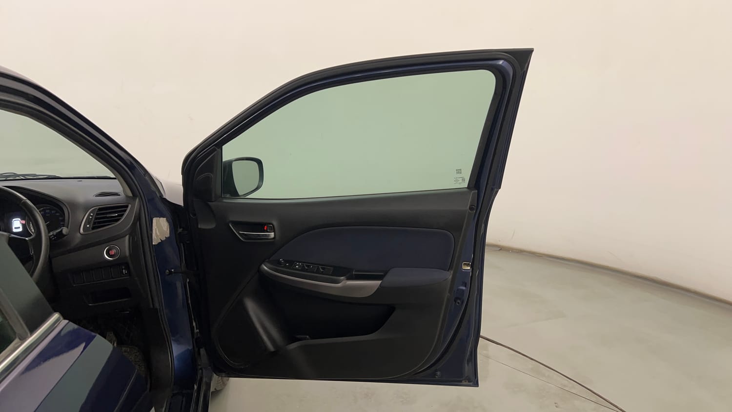 Used 2019 Toyota Glanza V Petrol Manual interior RIGHT FRONT DOOR OPEN VIEW