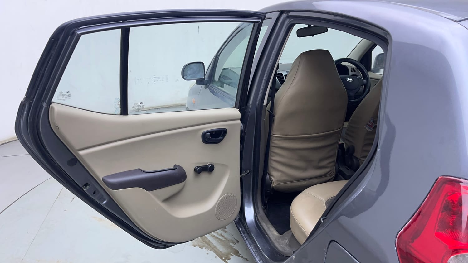 Used 2013 Hyundai i10 Era 1.1 iRDE2 Petrol Manual interior LEFT REAR DOOR OPEN VIEW