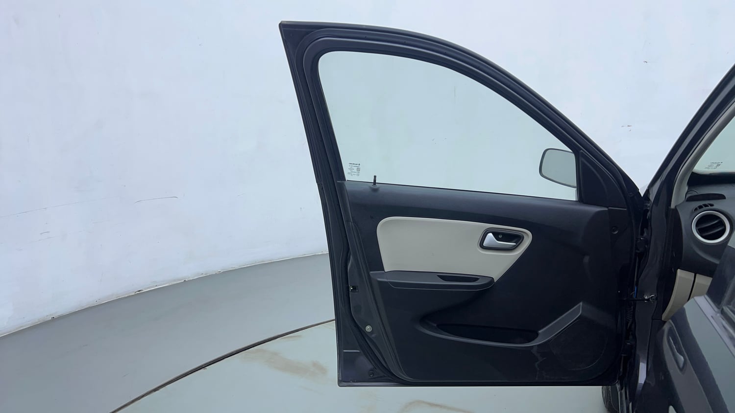 Used 2022 Maruti Suzuki Alto 800 LXi (O) CNG Cng Manual interior LEFT FRONT DOOR OPEN VIEW