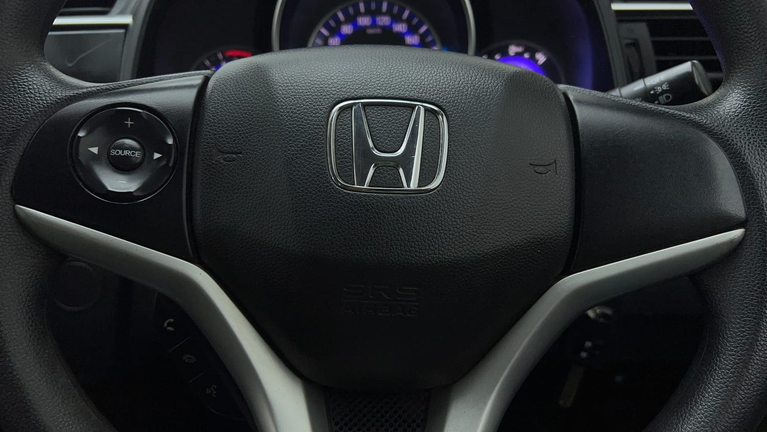 Used 2018 Honda WR-V VX MT Petrol Petrol Manual top_features Airbags