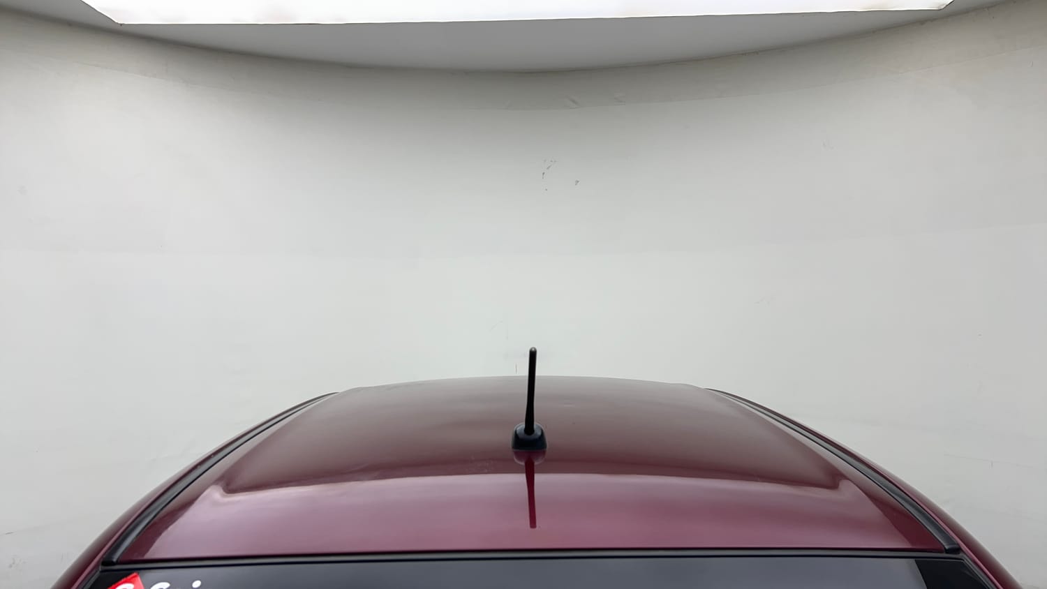 Used 2015 Maruti Suzuki Swift Dzire VXI Petrol Manual exterior EXTERIOR ROOF VIEW