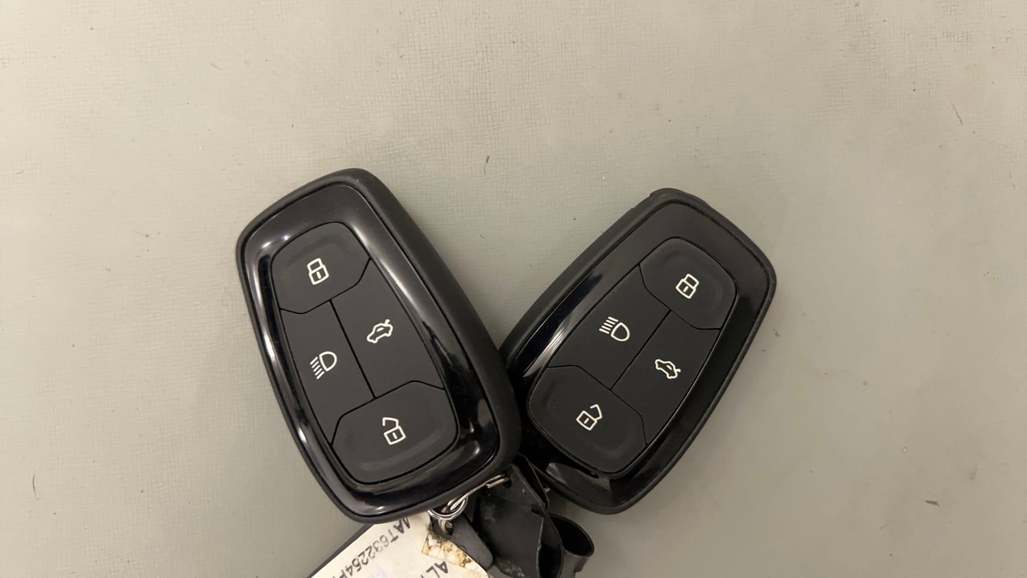Used 2023 Tata Altroz XZ Plus (O) (S) iCNG Cng Manual extra CAR KEY VIEW