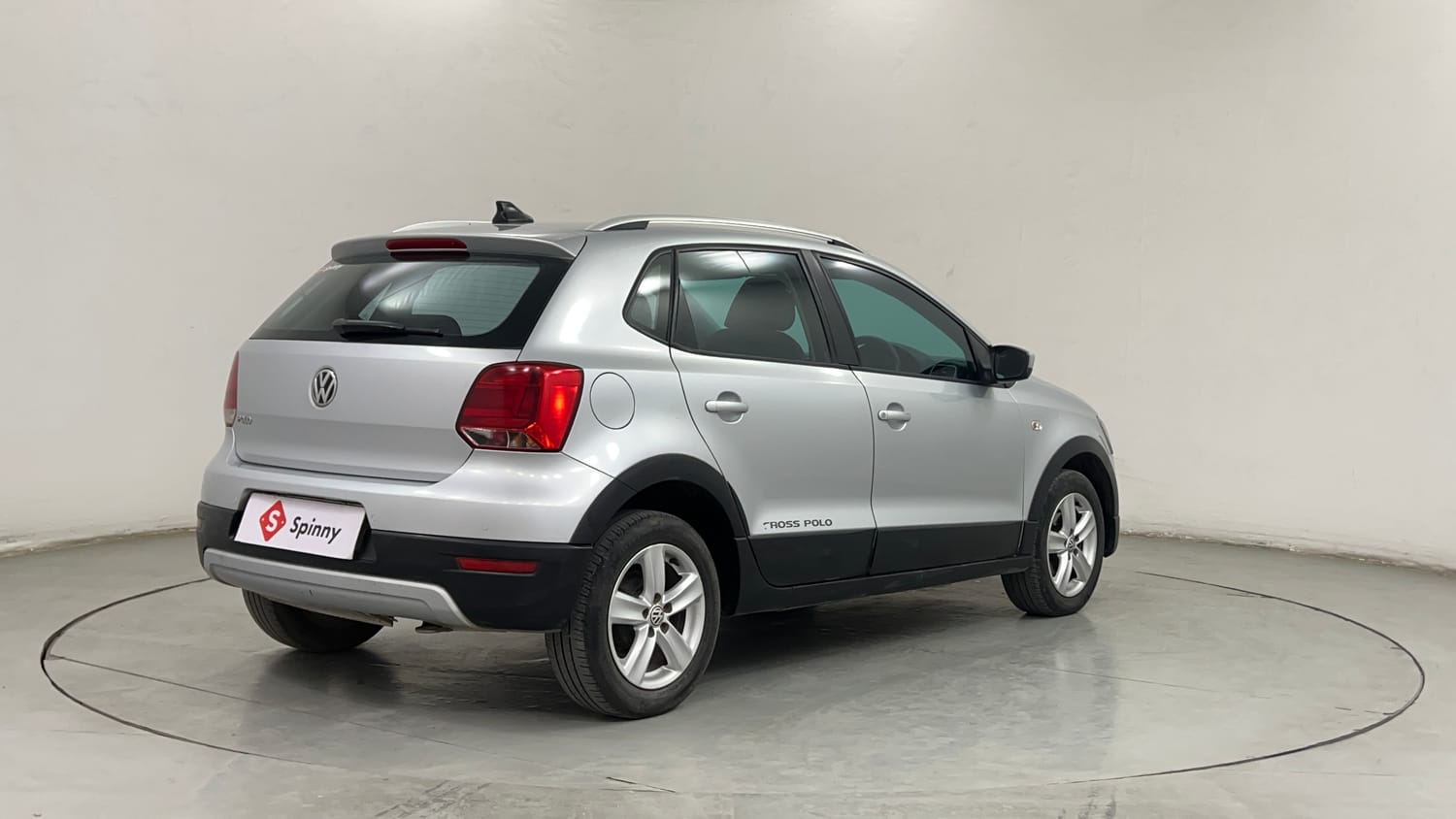 Used 2015 Volkswagen Polo Highline1.2L (P) Petrol Manual exterior RIGHT REAR CORNER VIEW