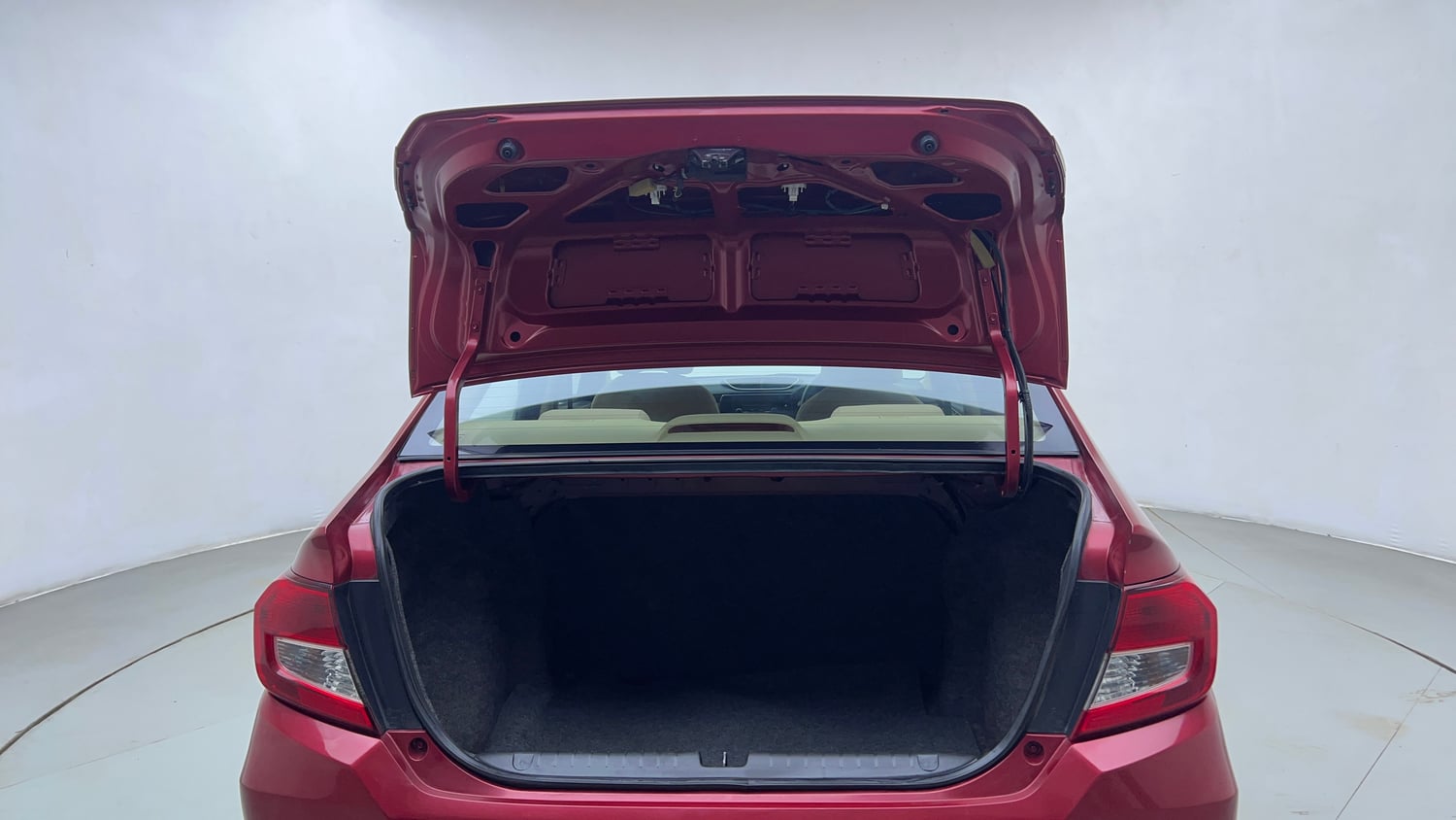 Used 2019 Honda Amaze 1.2 V CVT Petrol Petrol Automatic interior DICKY DOOR OPEN VIEW
