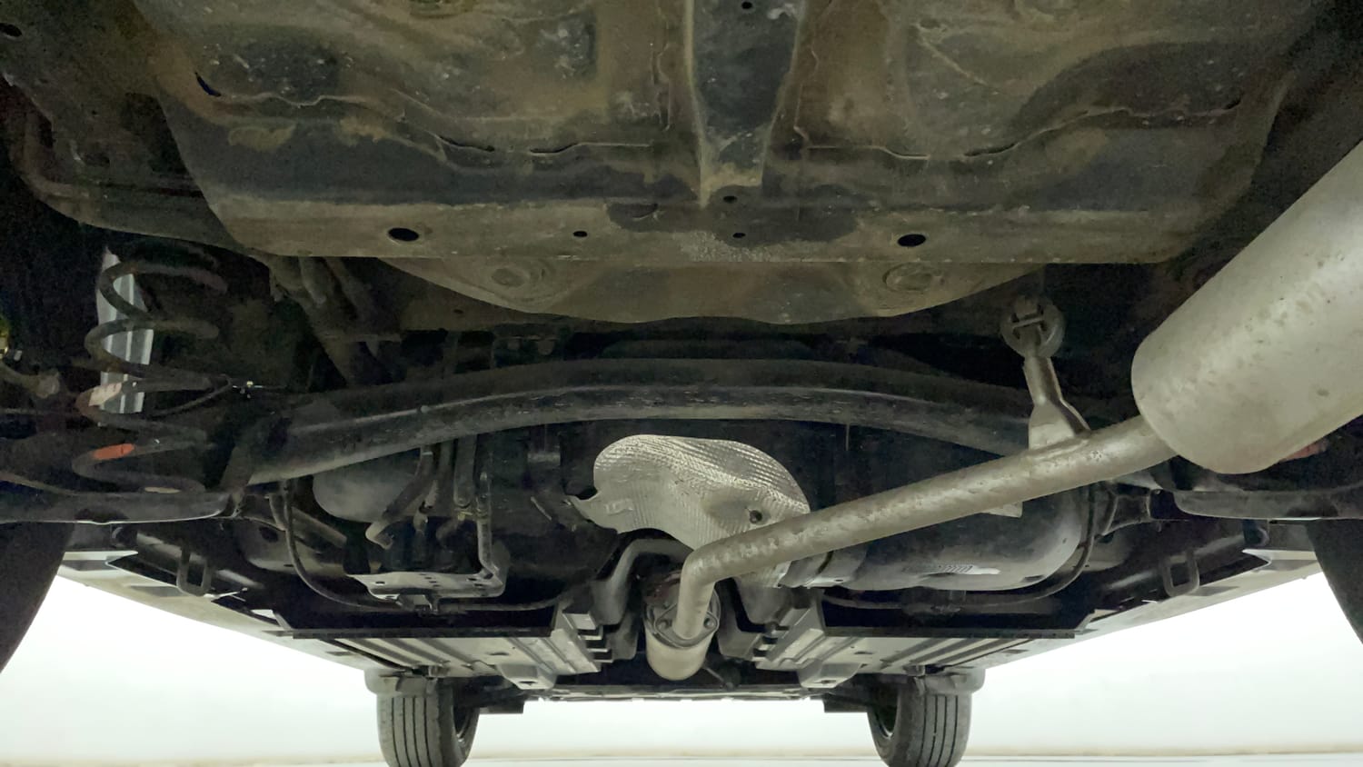 Used 2026 Maruti Suzuki Grand Vitara Delta Smart Hybrid Petrol Manual extra REAR UNDERBODY VIEW (TAKEN FROM REAR)