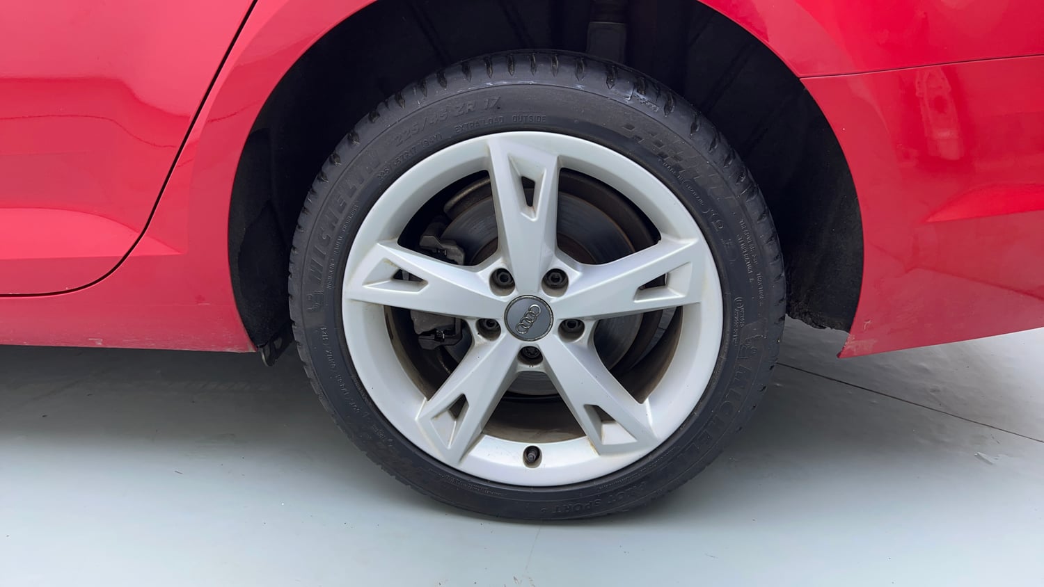Used 2017 Audi A4 30 TFSI Technology Pack Petrol Automatic tyres LEFT REAR TYRE RIM VIEW