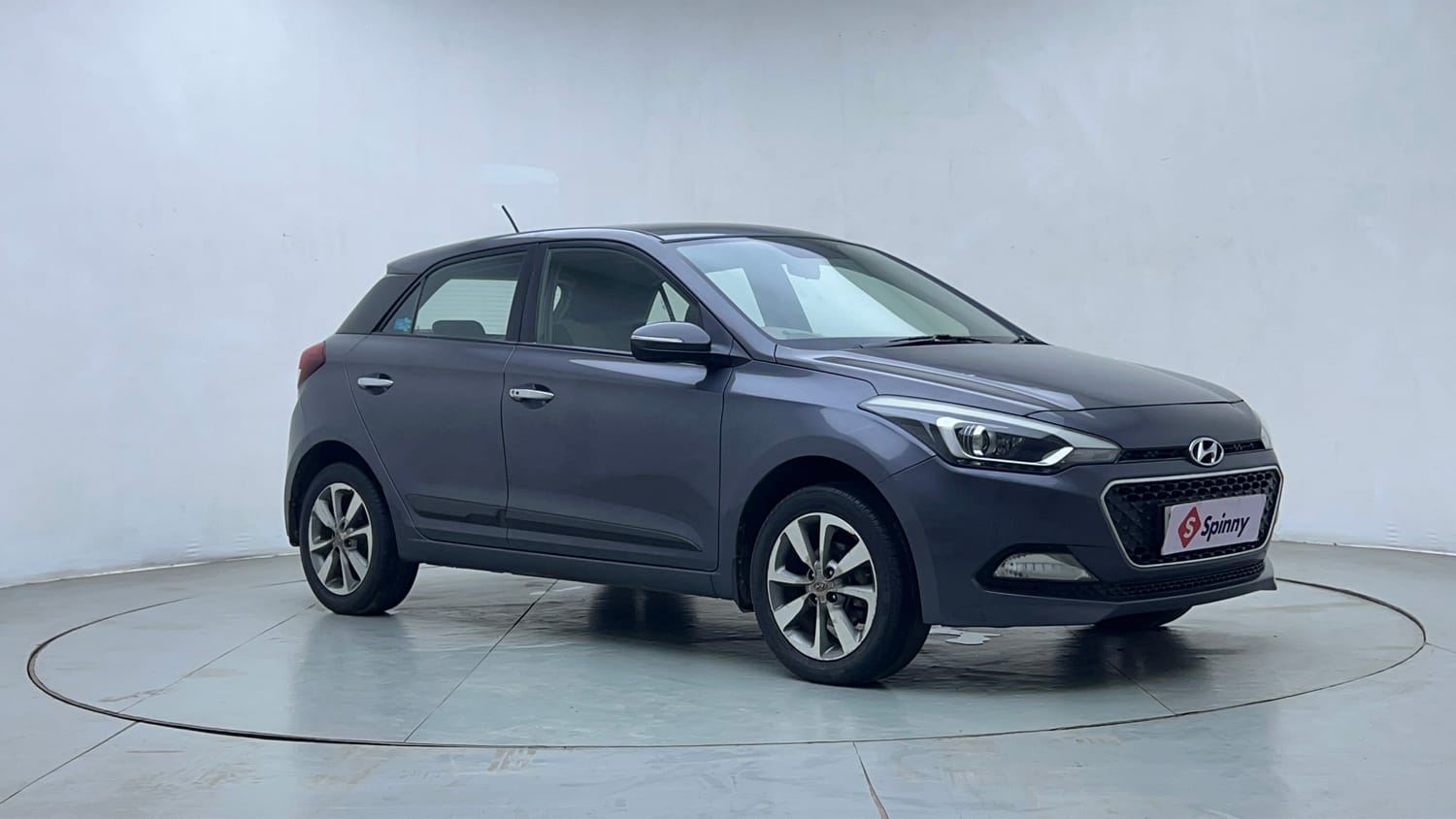 Used 2017 Hyundai Elite i20 Asta 1.2 (O) Petrol Manual exterior RIGHT FRONT CORNER VIEW