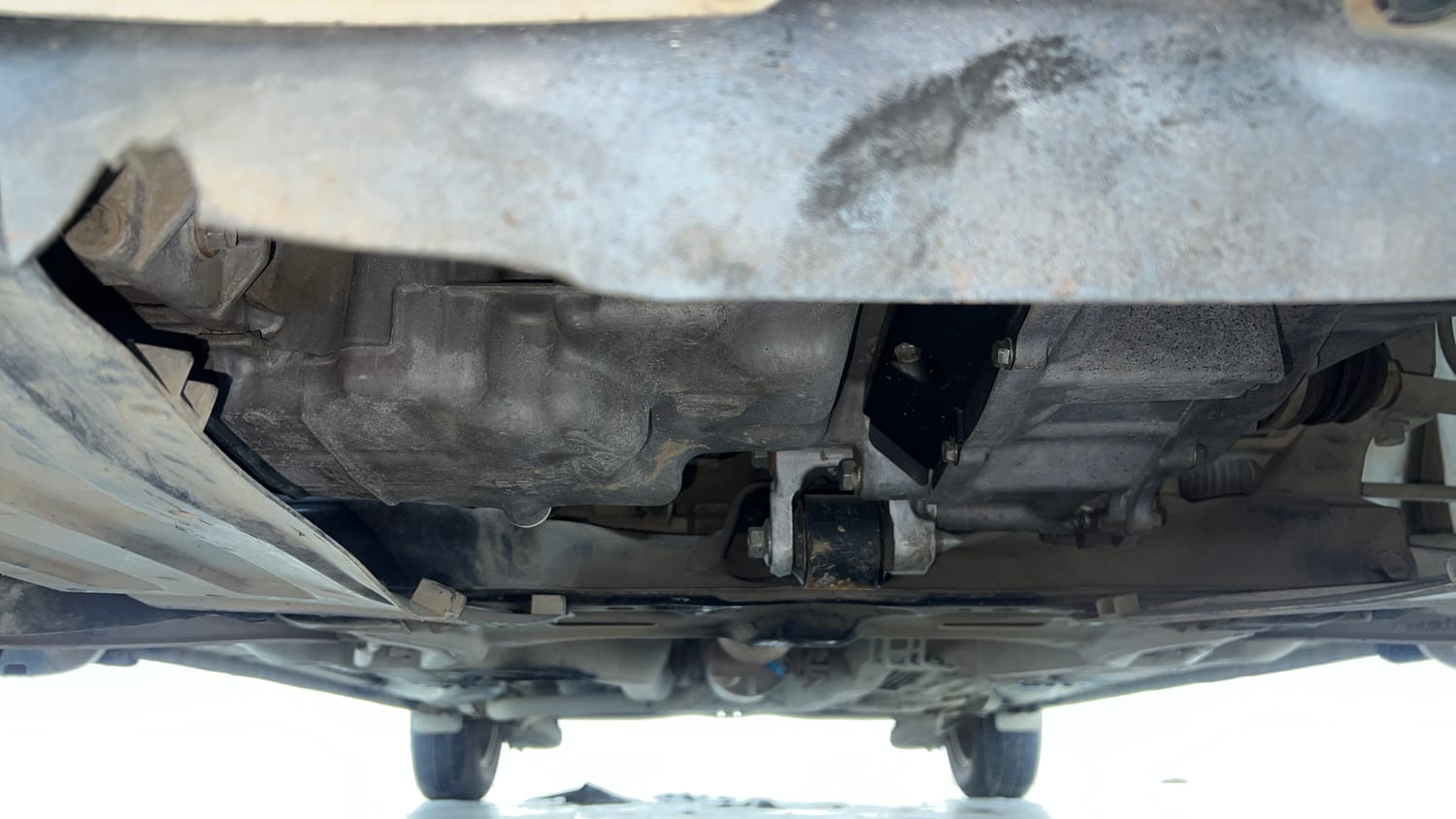 Used 2015 Honda Amaze 1.2 S i-VTEC Petrol Manual extra FRONT LEFT UNDERBODY VIEW