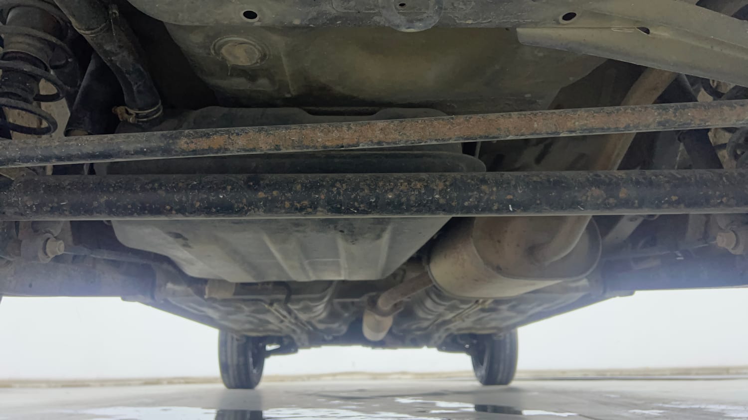 Used 2015 Maruti Suzuki Alto K10 VXi Petrol Manual extra REAR UNDERBODY VIEW (TAKEN FROM REAR)