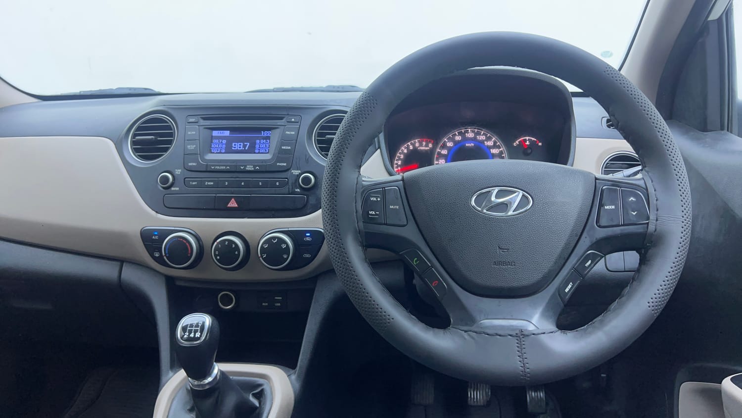 Used 2016 Hyundai Grand i10 Asta 1.2 Kappa VTVT Petrol Manual interior STEERING VIEW