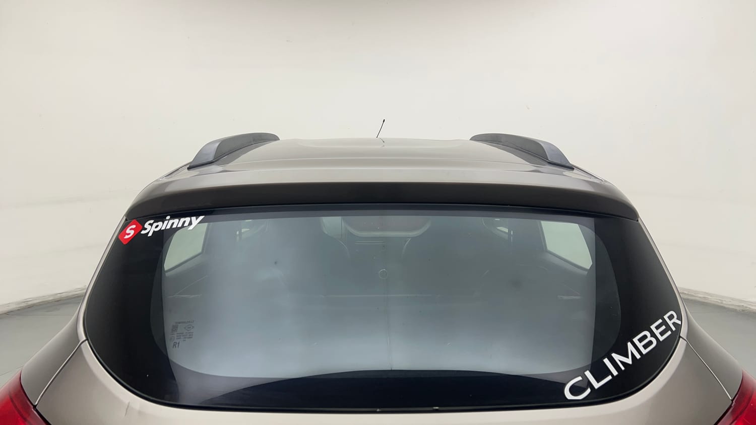 Used 2017 Renault Kwid CLIMBER 1.0 AMT Petrol Automatic exterior BACK WINDSHIELD VIEW