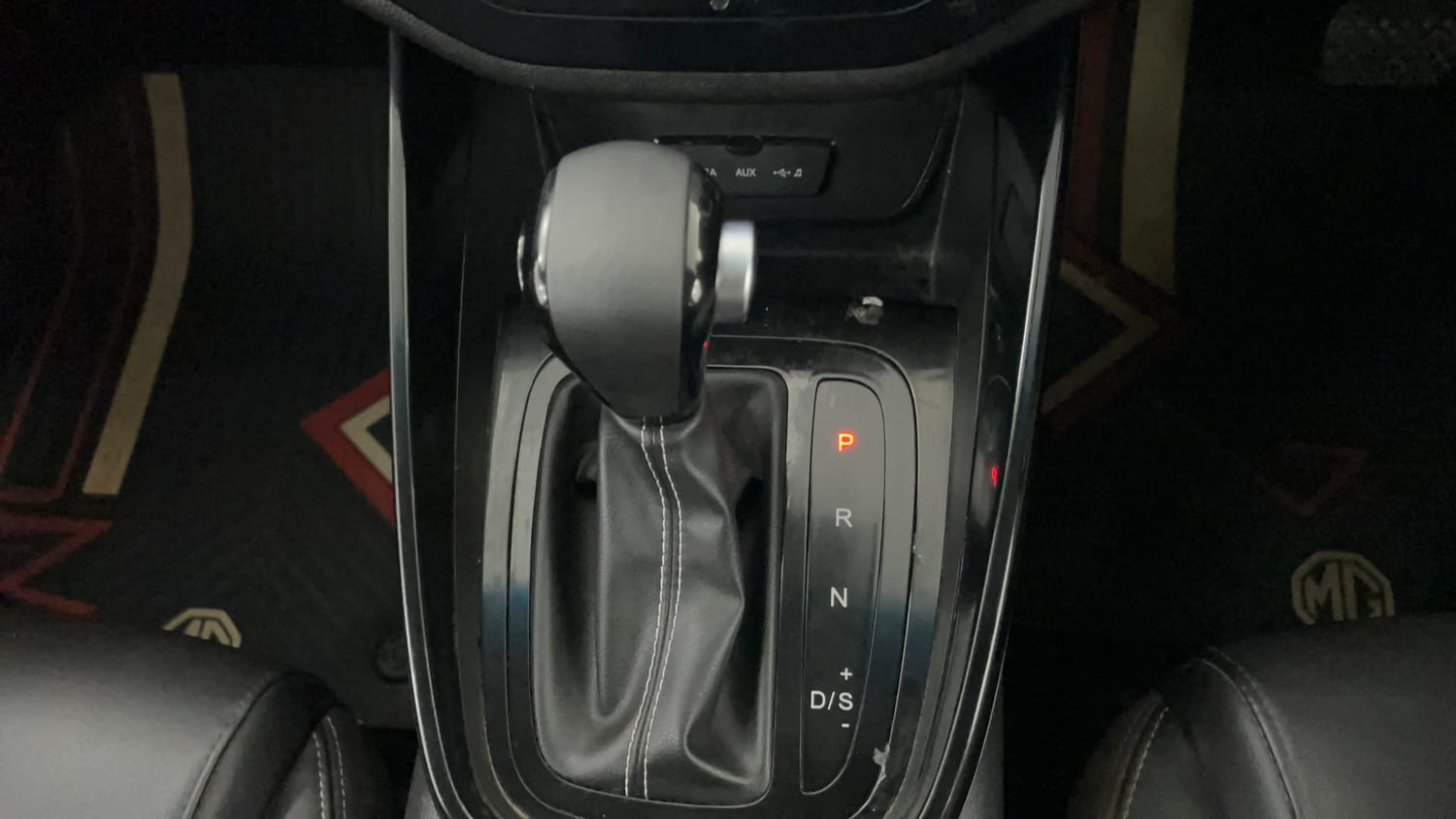 Used 2020 MG Motors Hector Sharp 1.5 DCT Petrol Petrol Automatic interior GEAR  KNOB VIEW